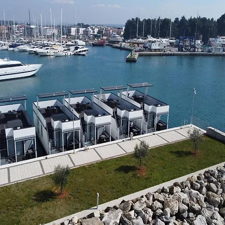 Botel Houseboat With Sea View And Whirlpool Novigrad Istria